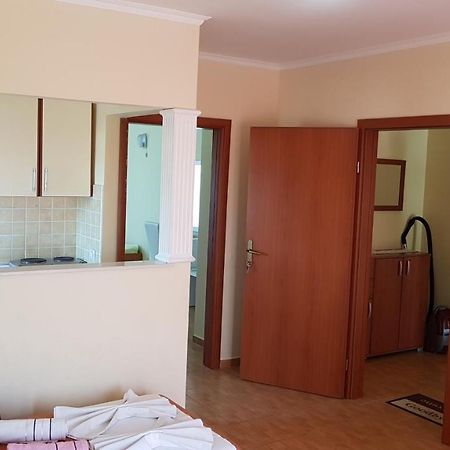 Apartments Belmare อุลซิน ภายนอก รูปภาพ