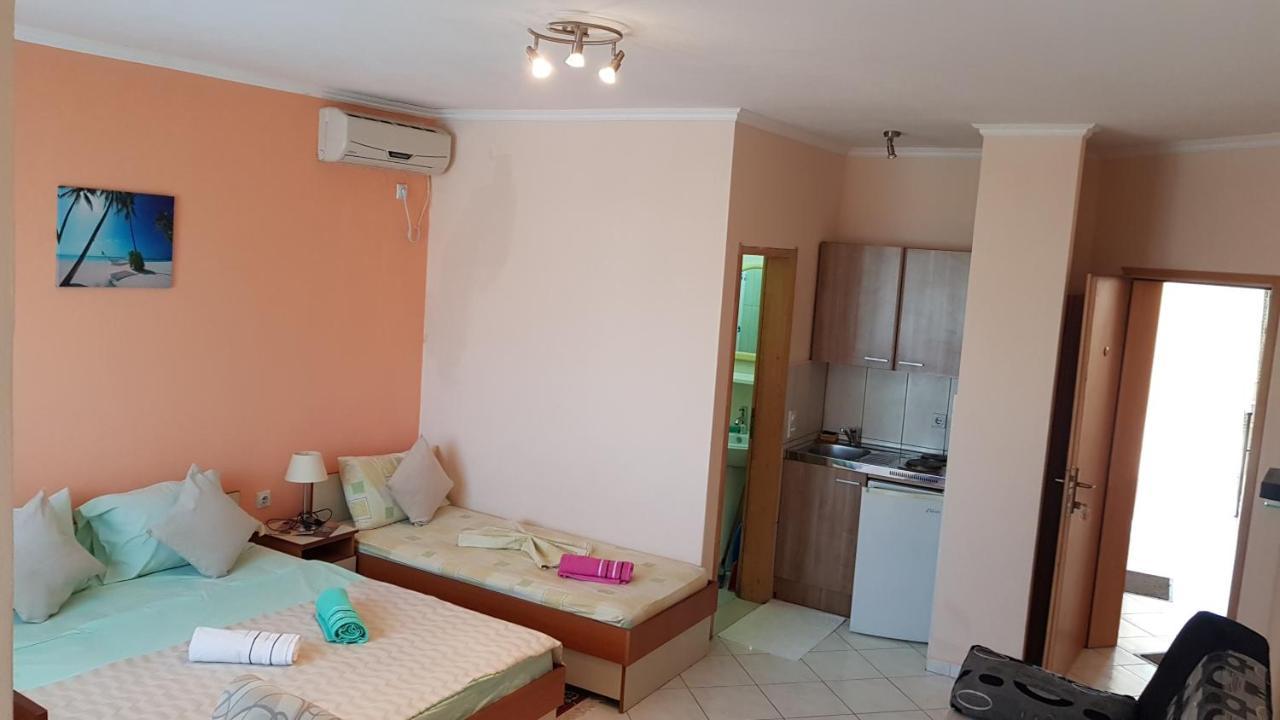 Apartments Belmare อุลซิน ภายนอก รูปภาพ